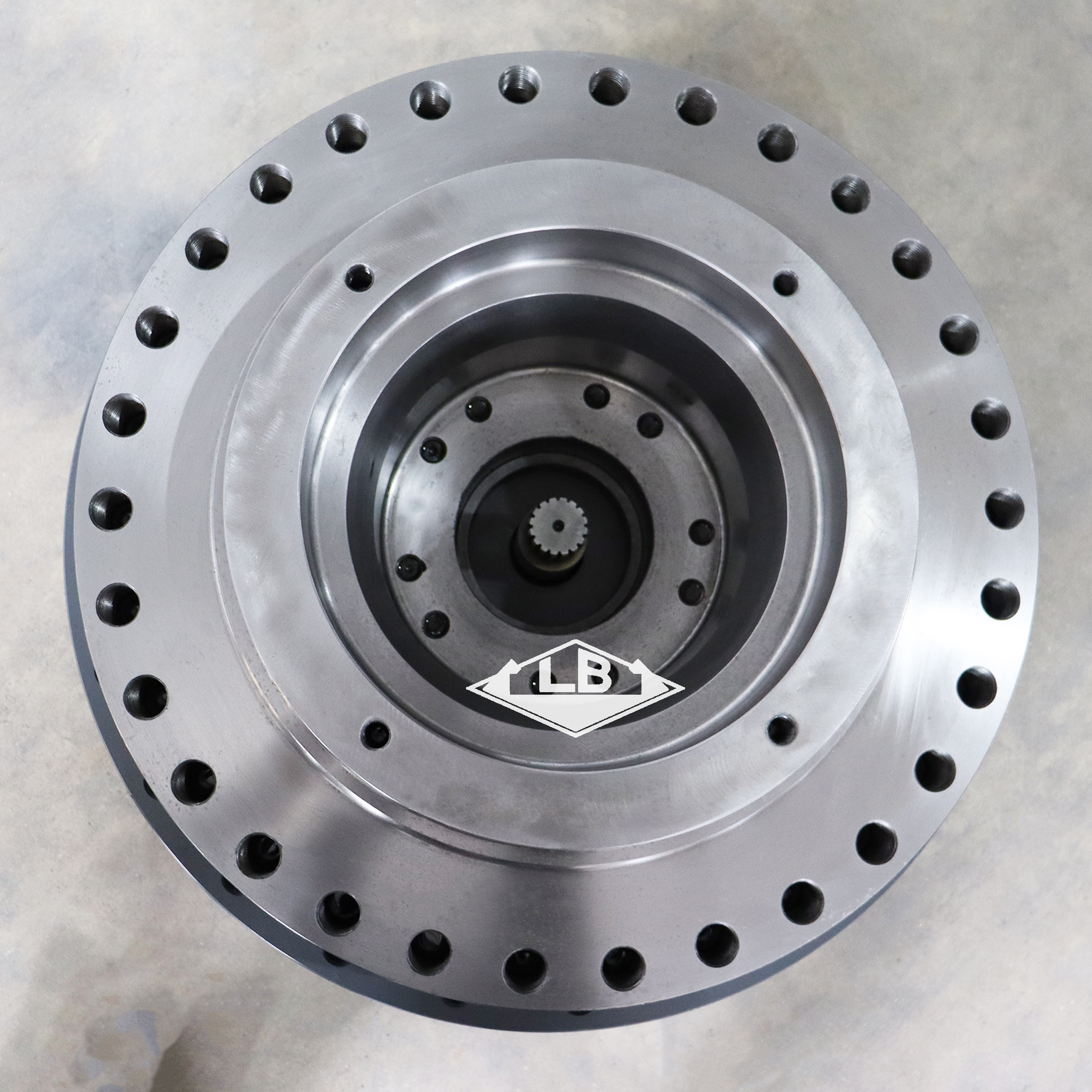 EC950 新款行走牙箱(4) EC950 Защитное устройство(4)