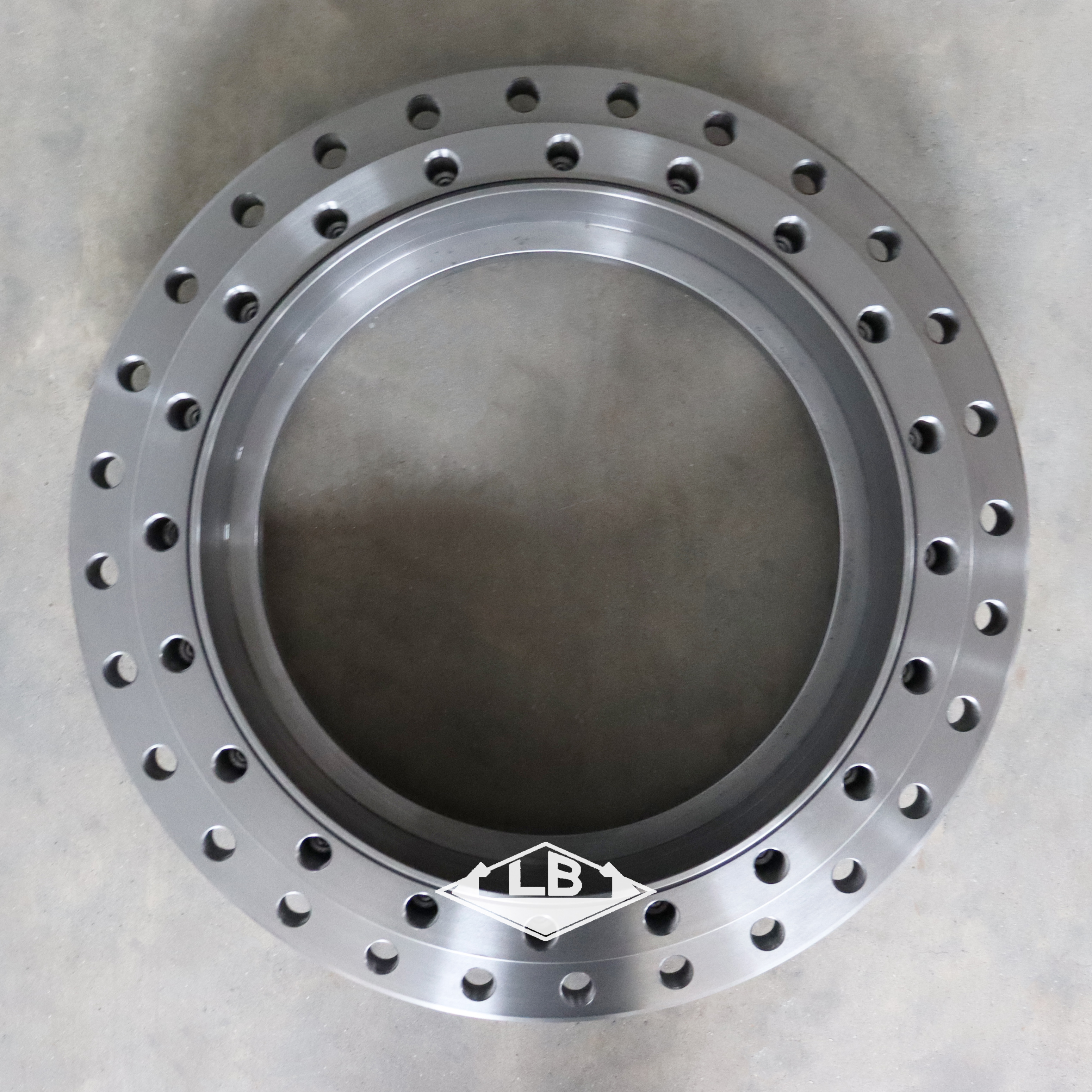 E390 行走轮毂(4) E390 行走轮毂(4)