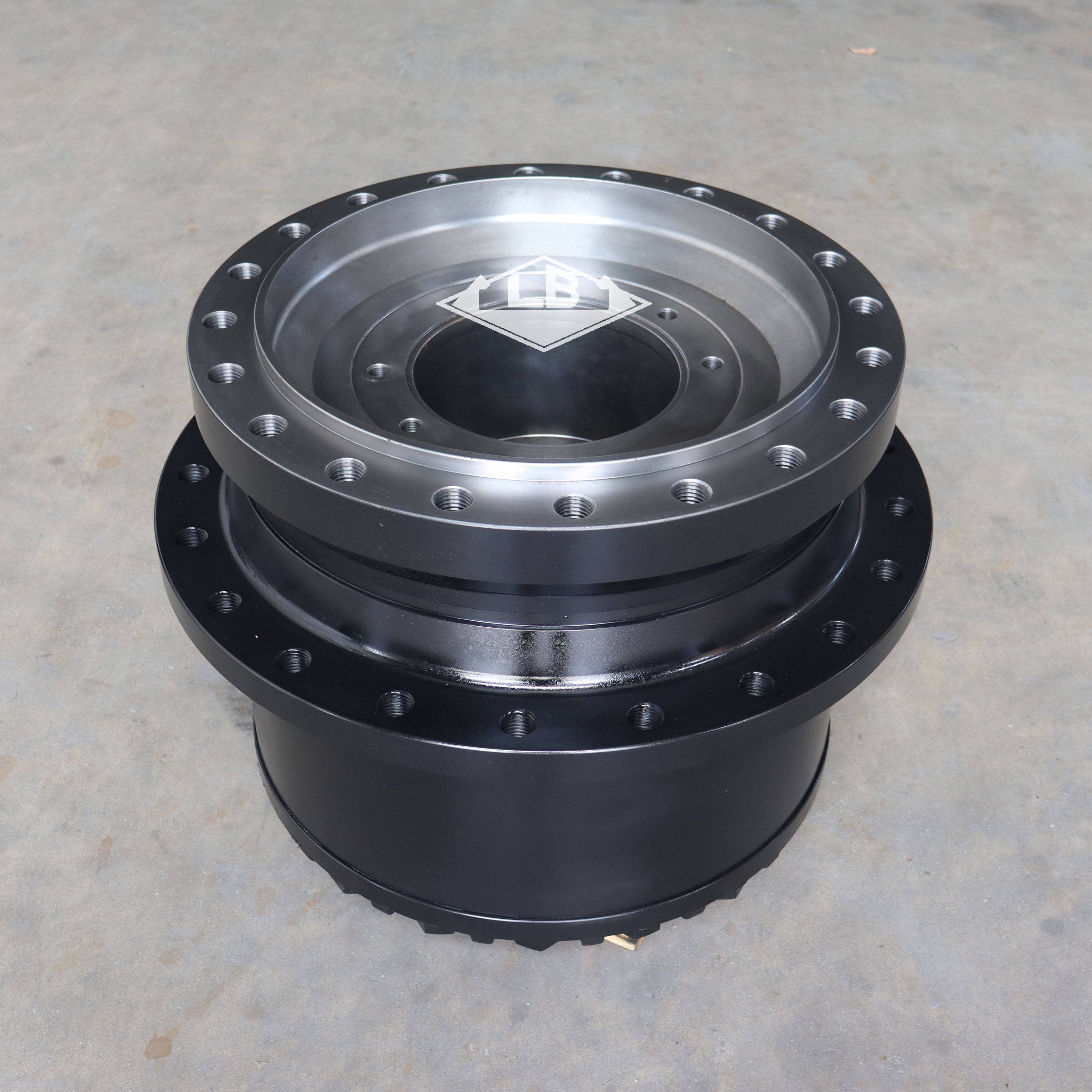 E374D 行走牙箱(2) E374D 行走牙箱 (2)