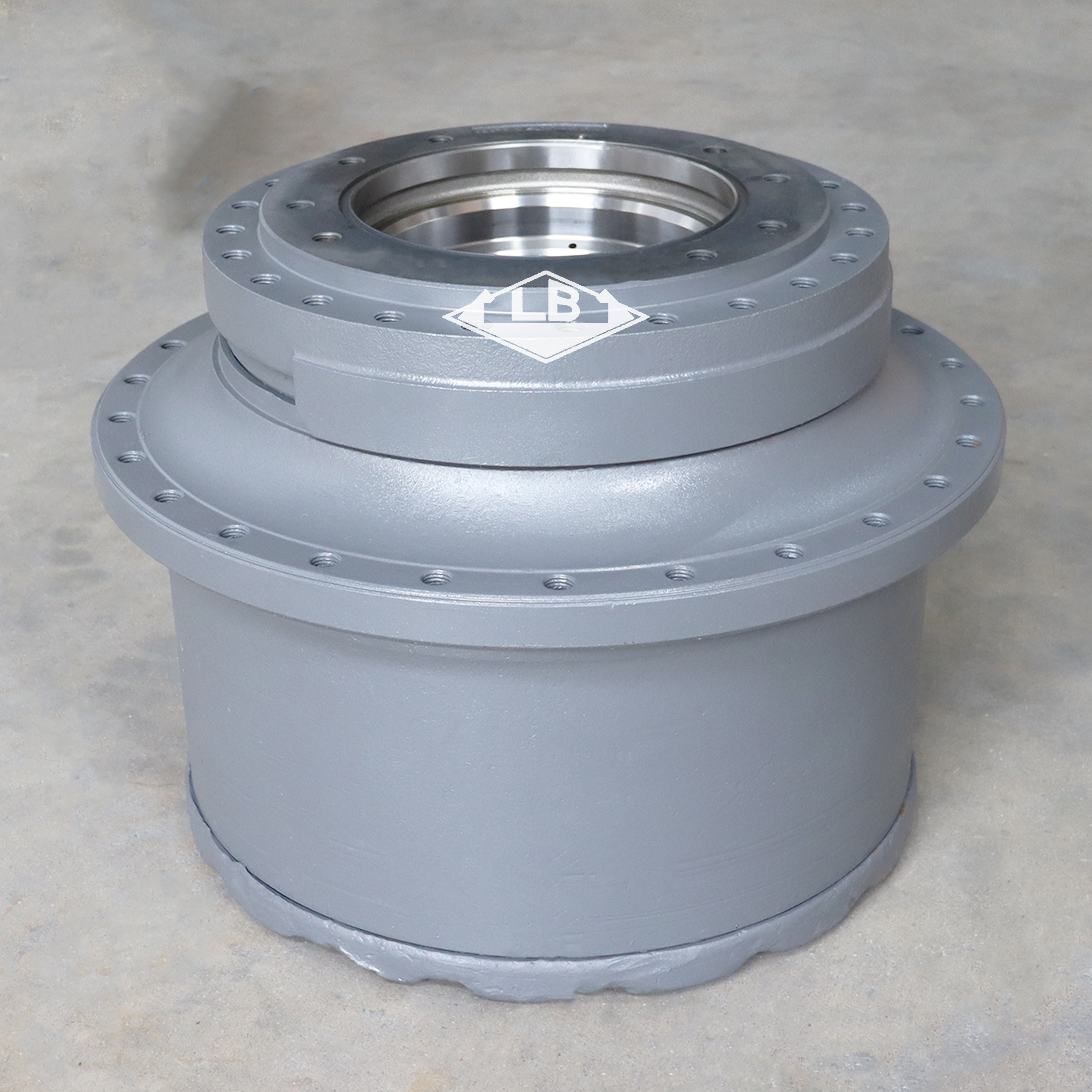 PC490-10 行走牙箱(6) PC490-10 Защитный кожух(6)