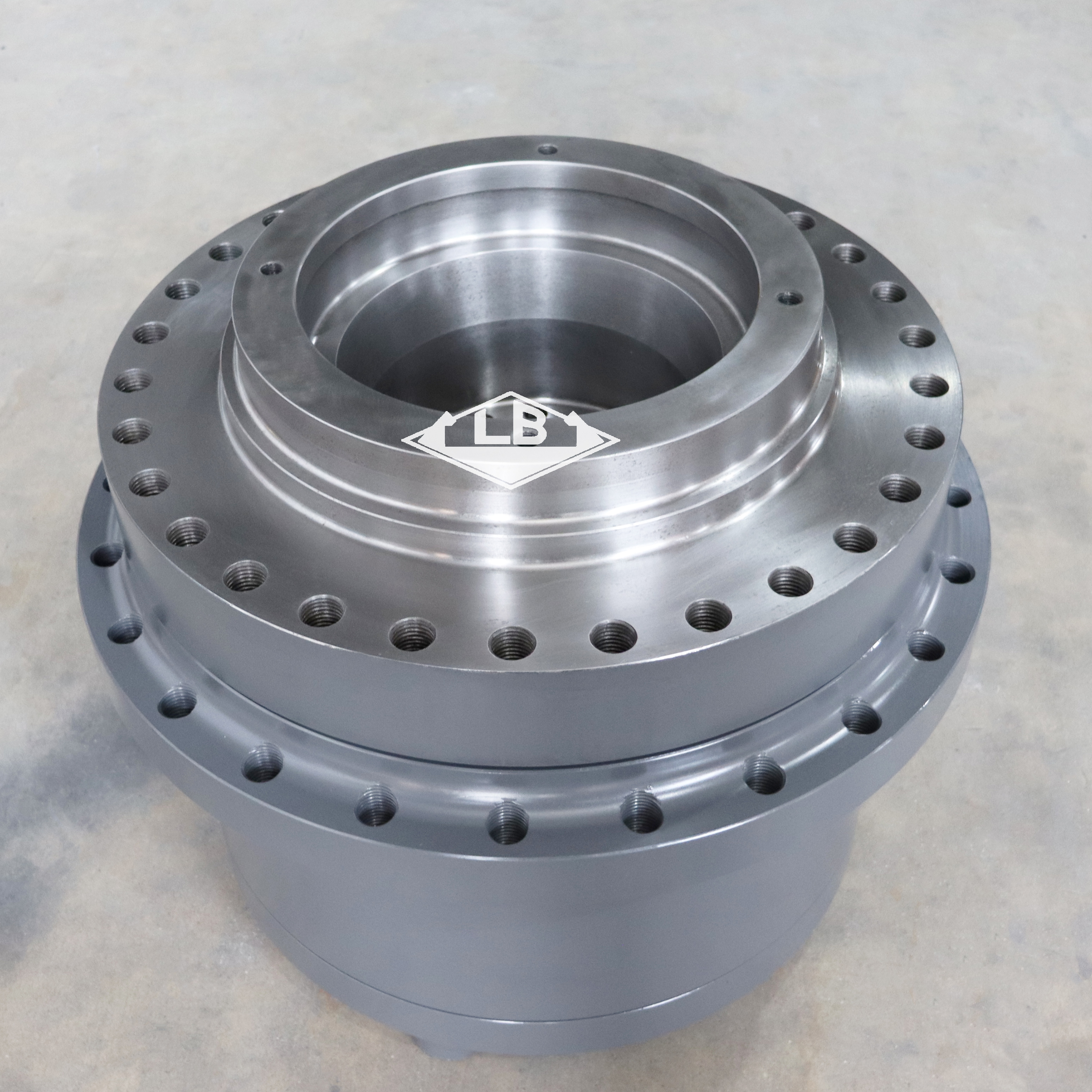 EC950 新款行走牙箱(2) EC950 Защитное устройство(2)