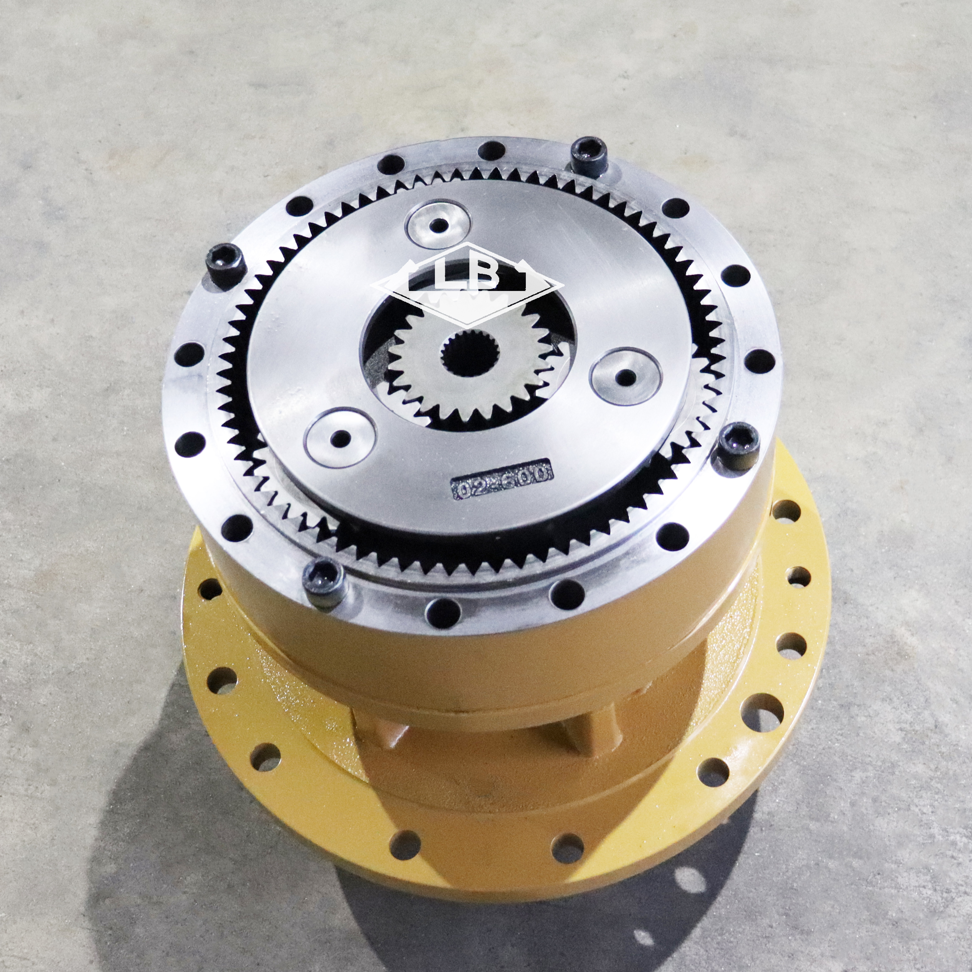 E320B 回转牙箱(8) E320B 回转牙箱(8)