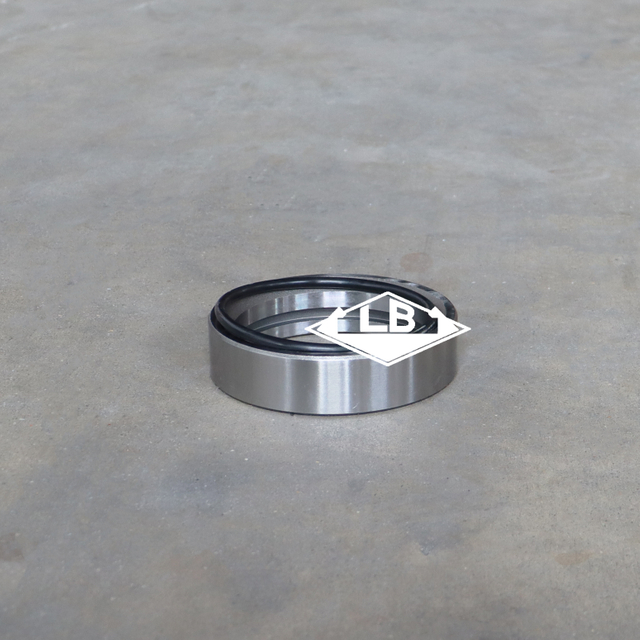 PC220-7 PC240-8 PC220-8 PC270-8 PC290-10 SPACER 206-26-73140 PC220-7 Перекачанные коробки передач для экскаватора Komatsu