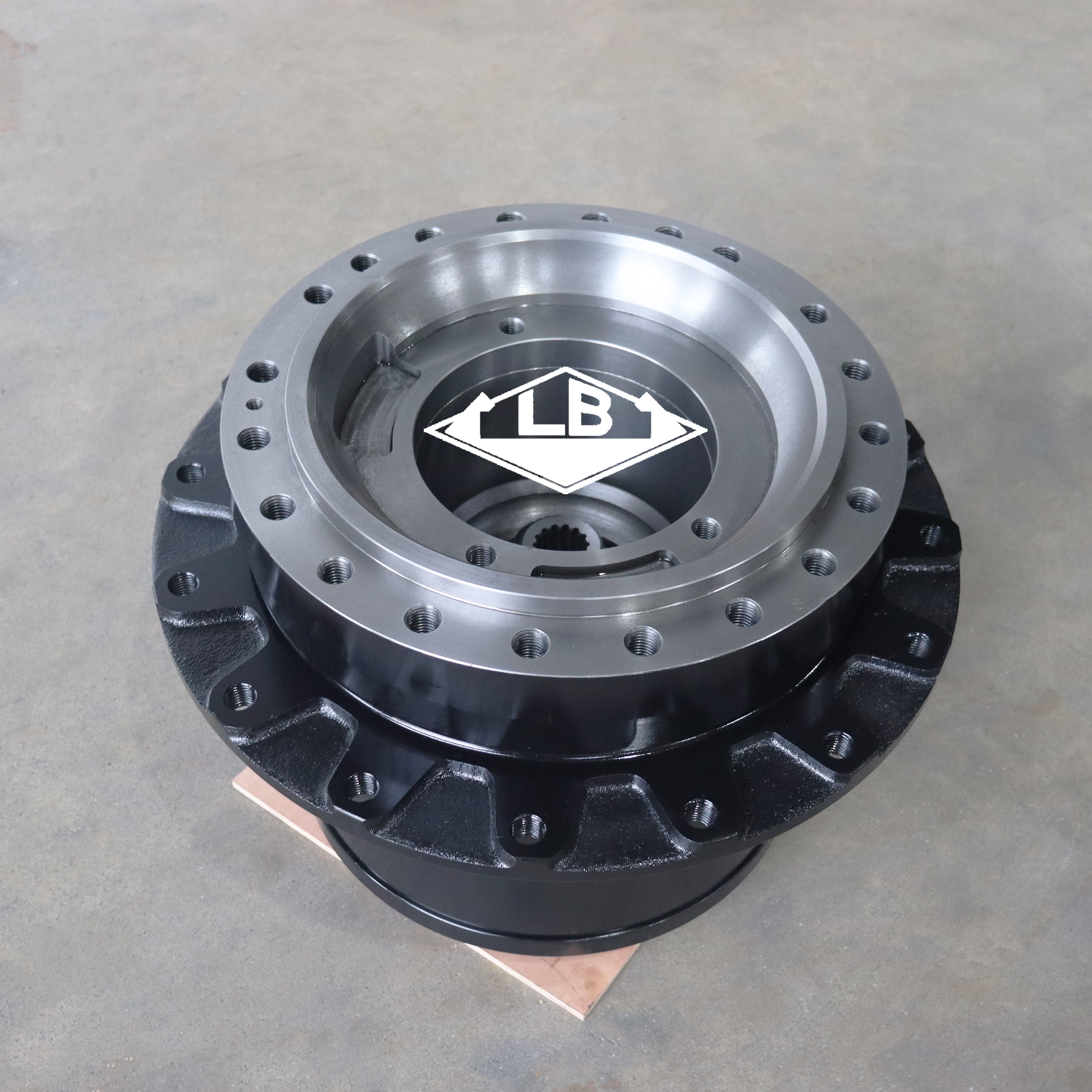 E326GC Travel Gearbox 584-2566 612-2201 612-2204 613-2198 538-5277 613-2197 E326 Окончательный привод для кошачьего экскаватора